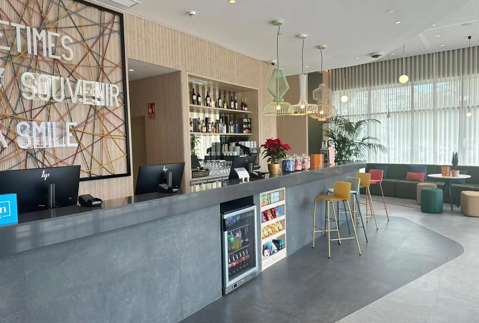 P&O 3Bed Urban Sky Apartment Malaga 0*,  Spain